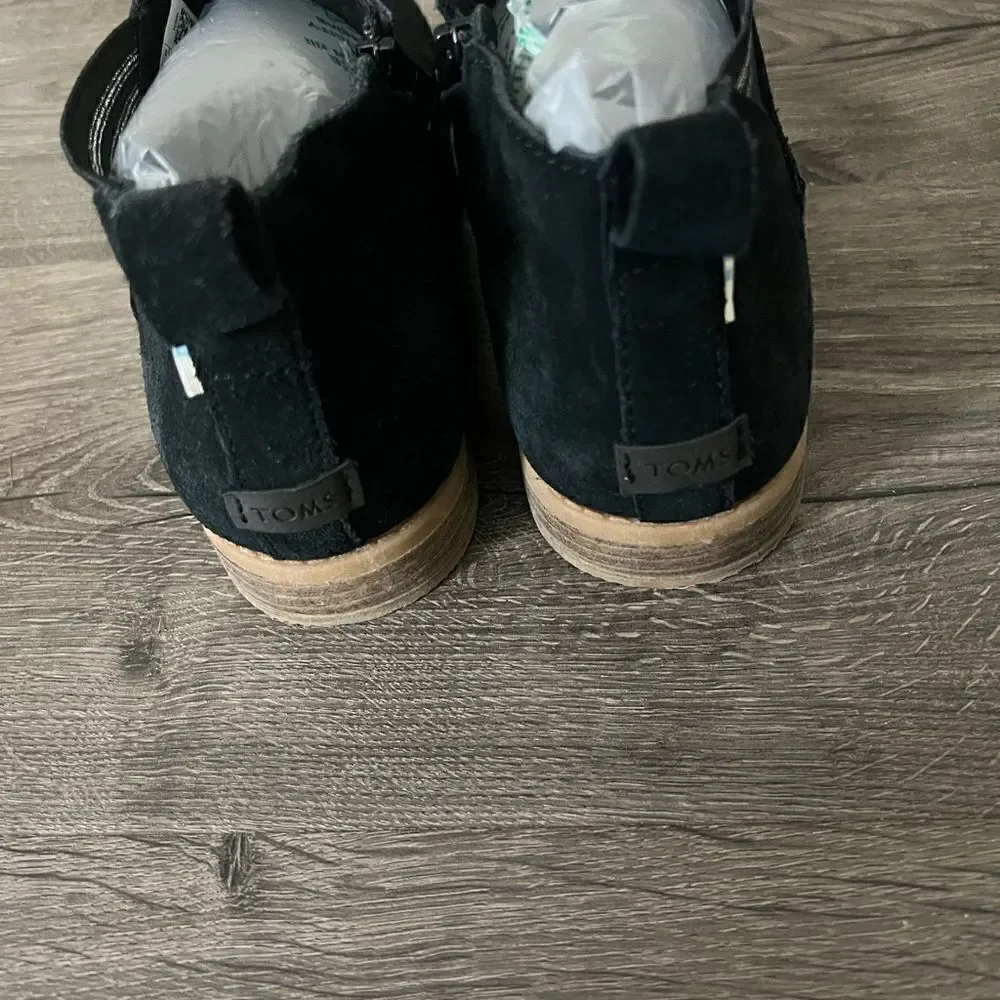 Toms good used
